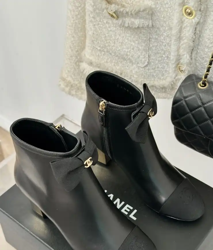 hype Chanel Boots