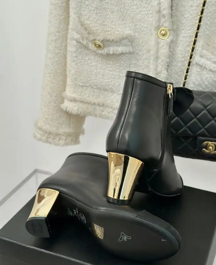 hype Chanel Boots