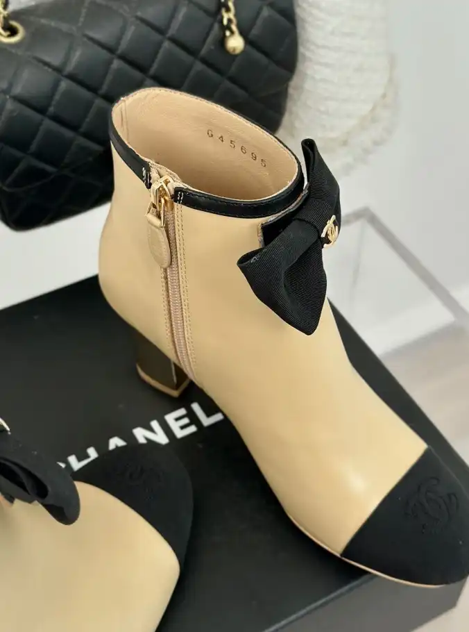 hype Chanel Boots