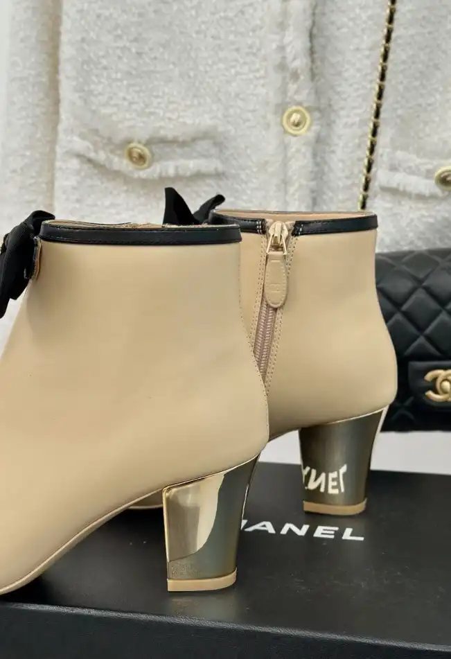 hype Chanel Boots