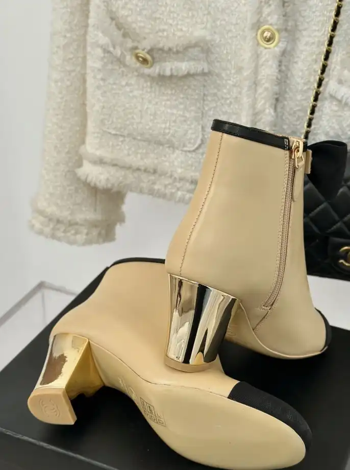 hype Chanel Boots