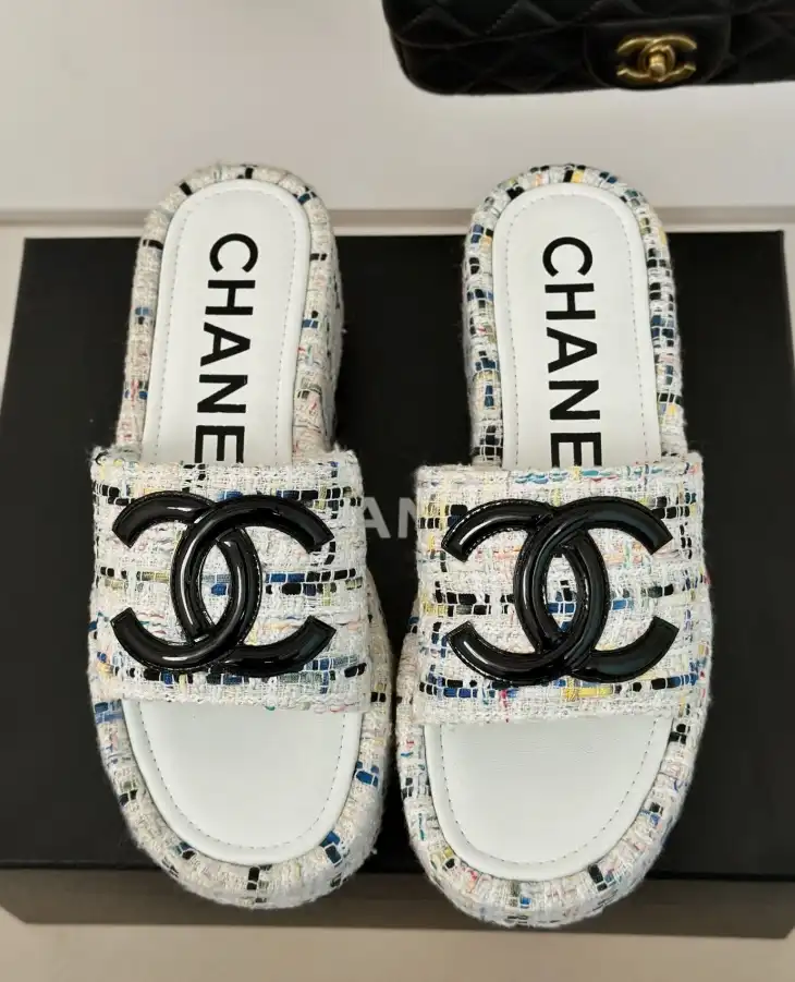 hype Chanel Slippers