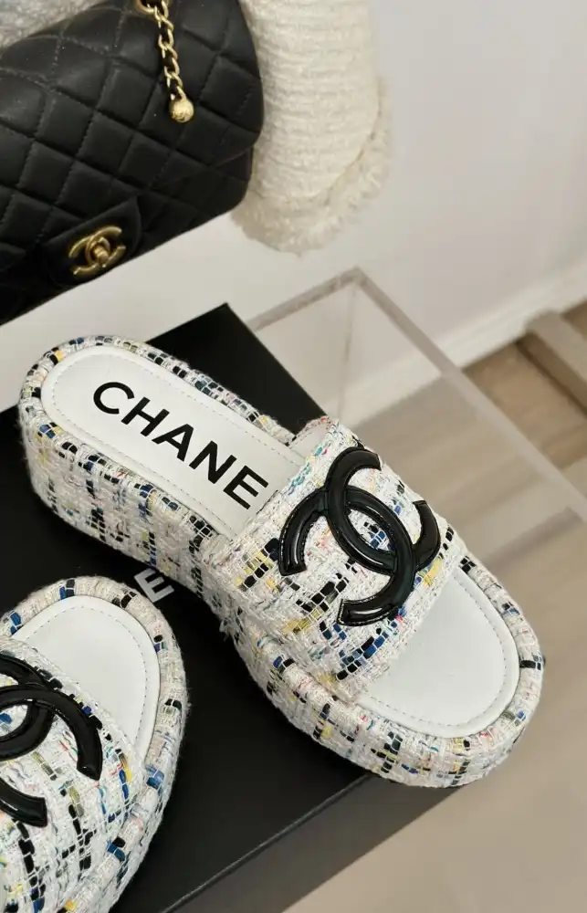 hype Chanel Slippers