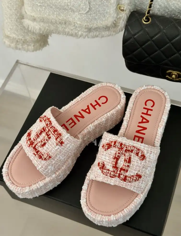 hype Chanel Slippers