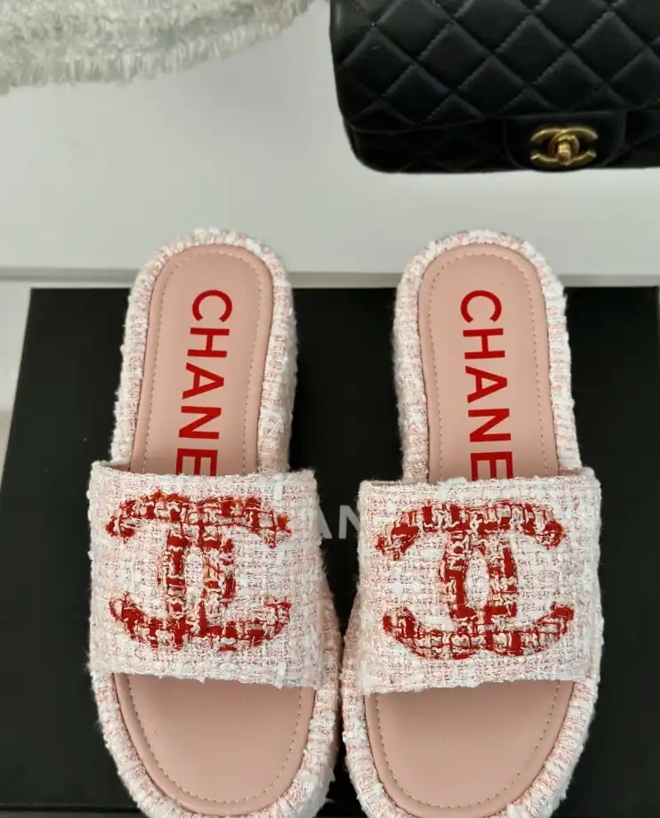 hype Chanel Slippers