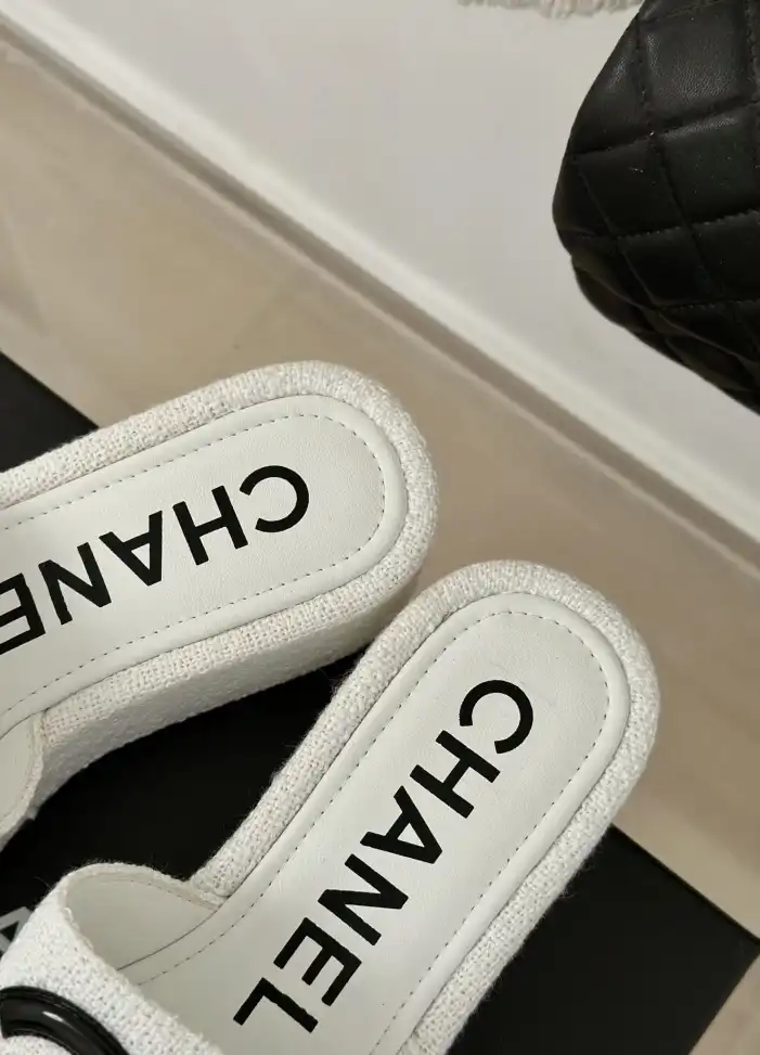 hype Chanel Slippers