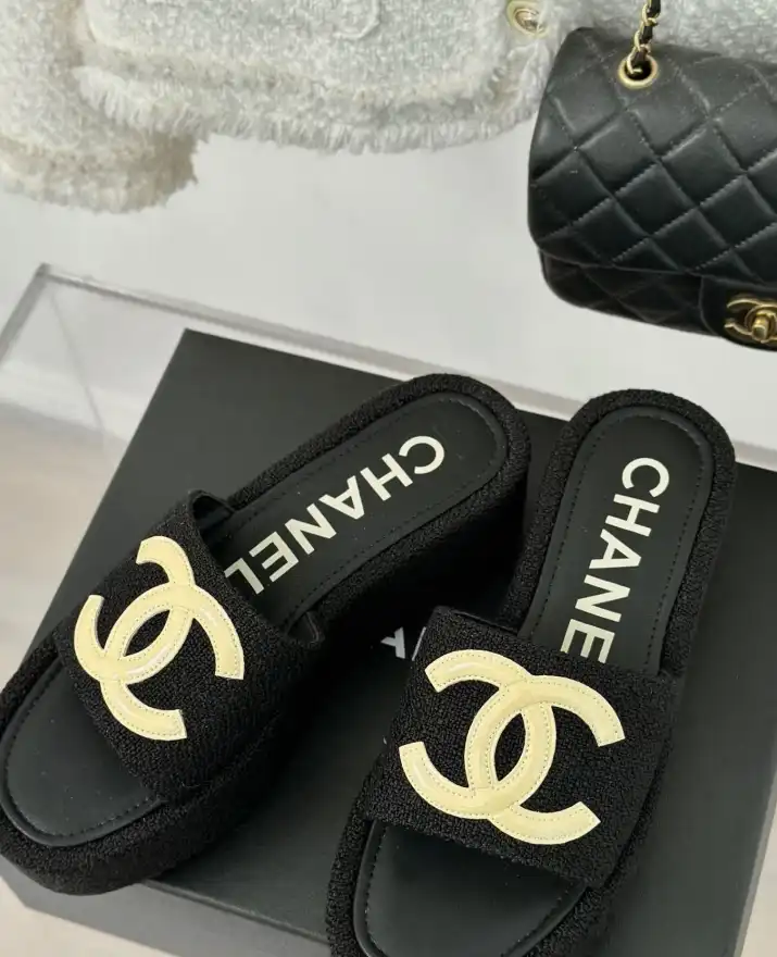 hype Chanel Slippers