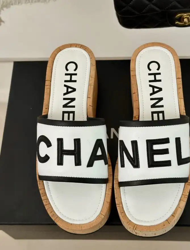 hype Chanel Slippers