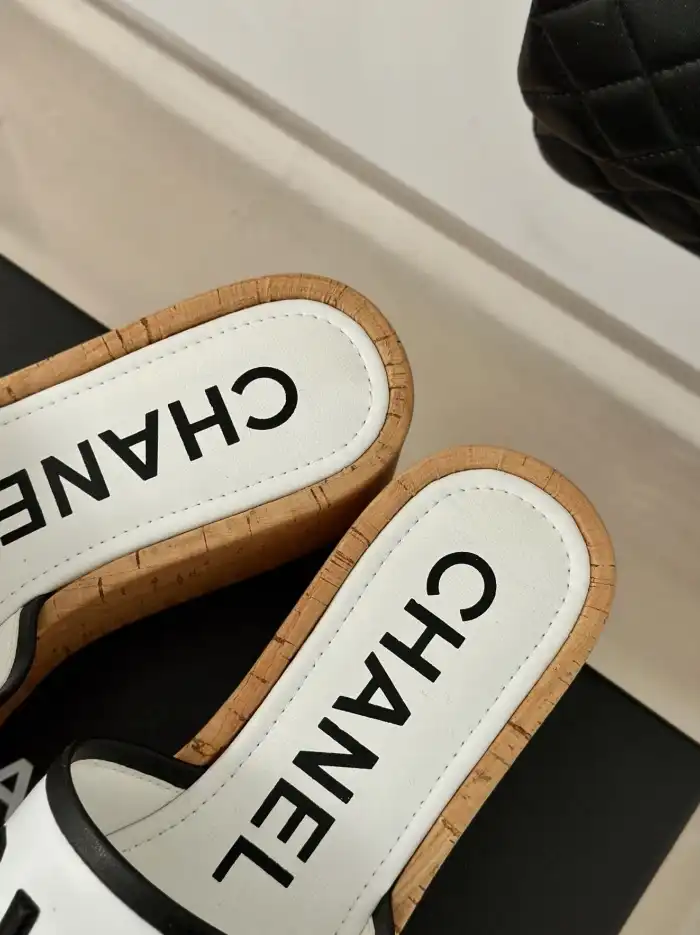 hype Chanel Slippers