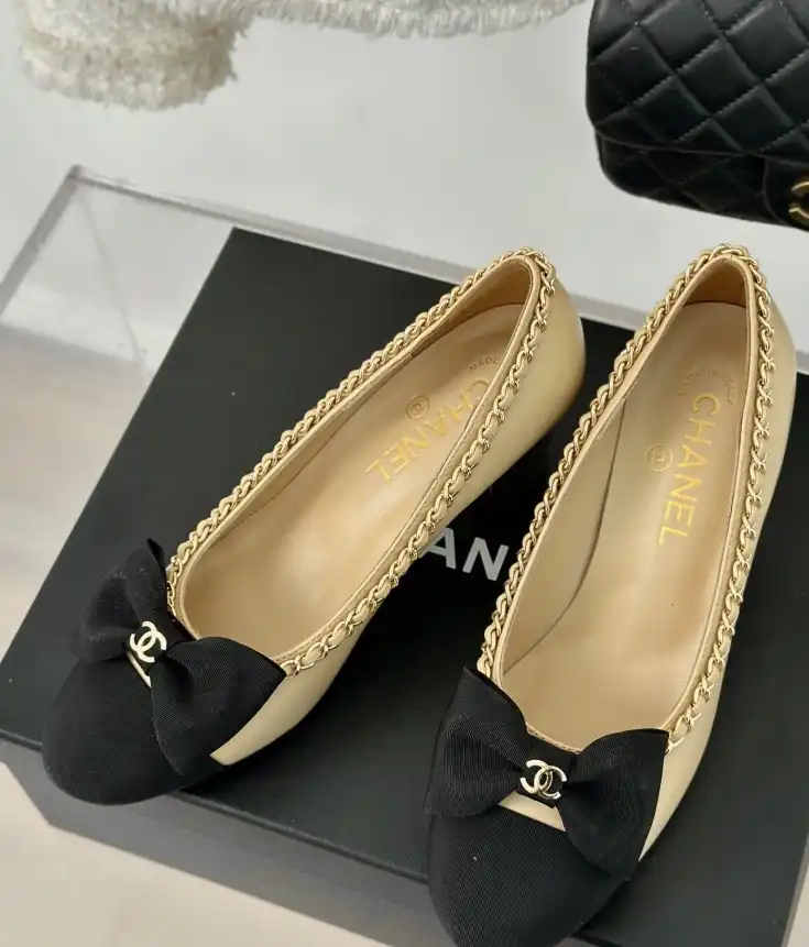 hype Chanel High Heels