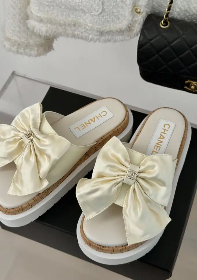 hype Chanel Slippers