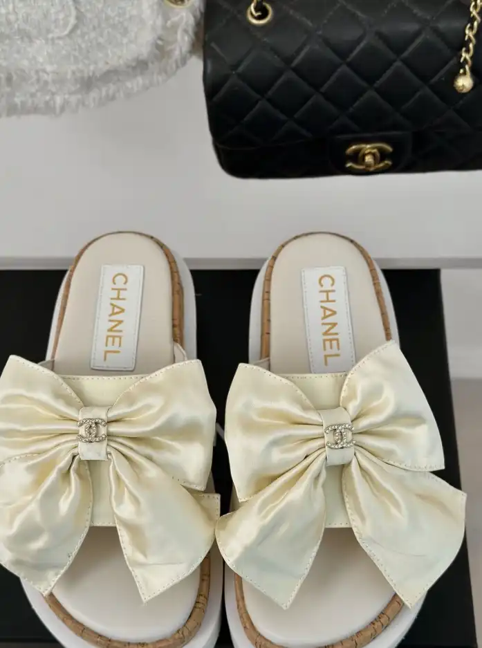 hype Chanel Slippers