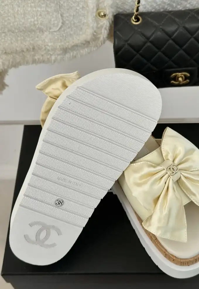 hype Chanel Slippers