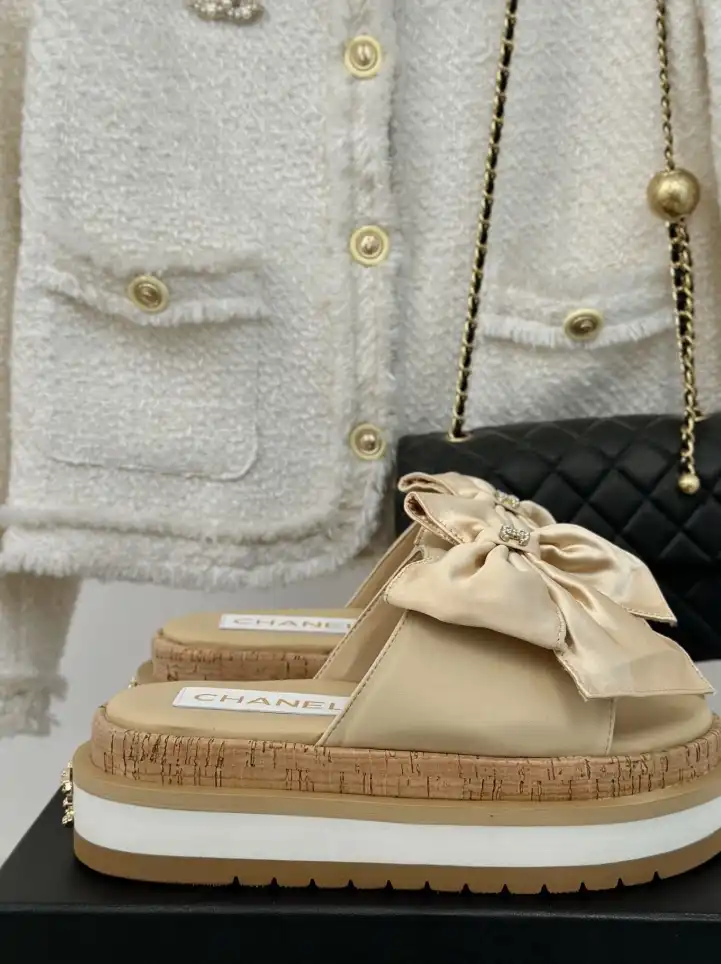 hype Chanel Slippers