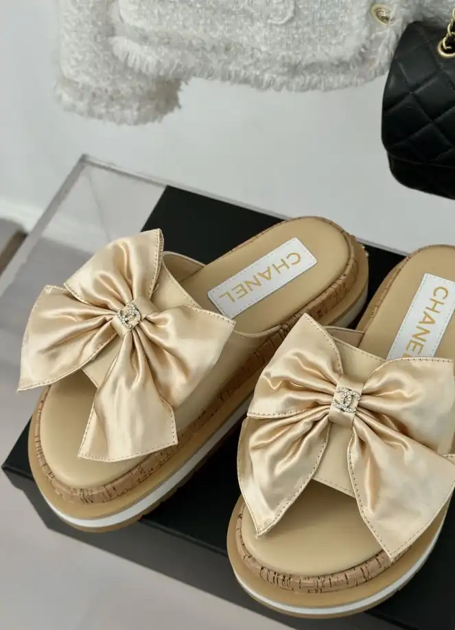 hype Chanel Slippers