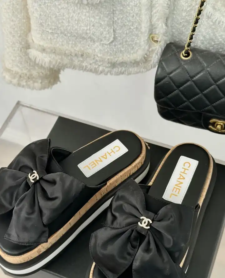 hype Chanel Slippers