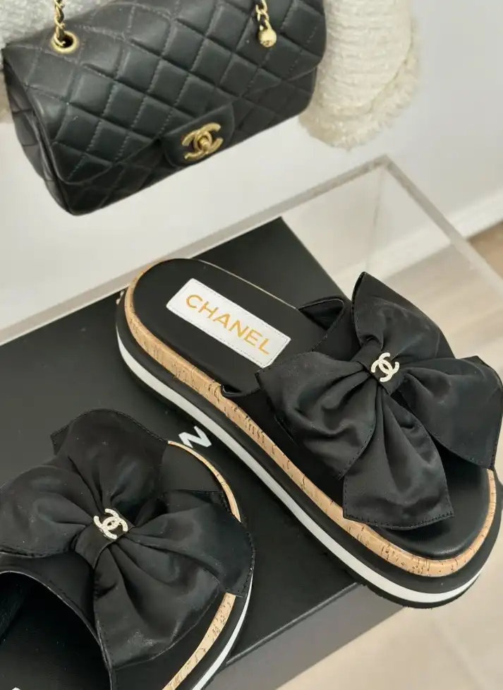 hype Chanel Slippers