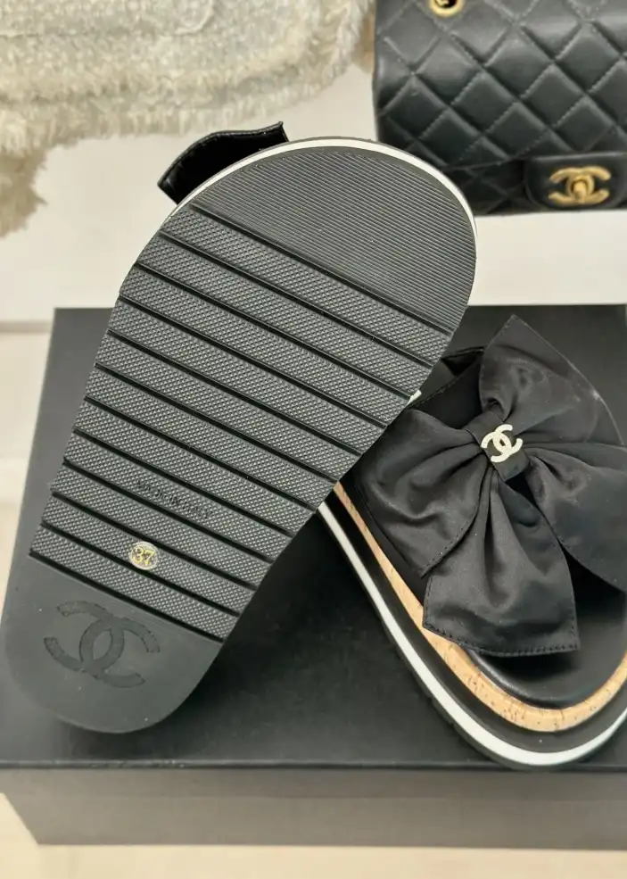 hype Chanel Slippers