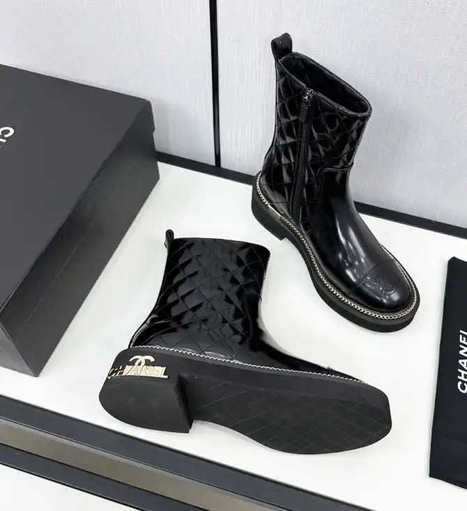 hype Chanel Boots