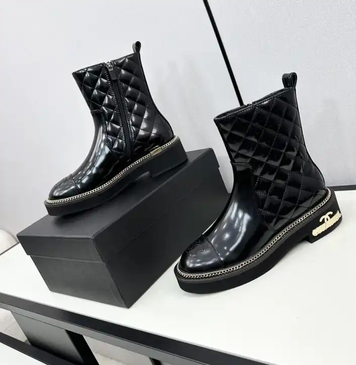 hype Chanel Boots