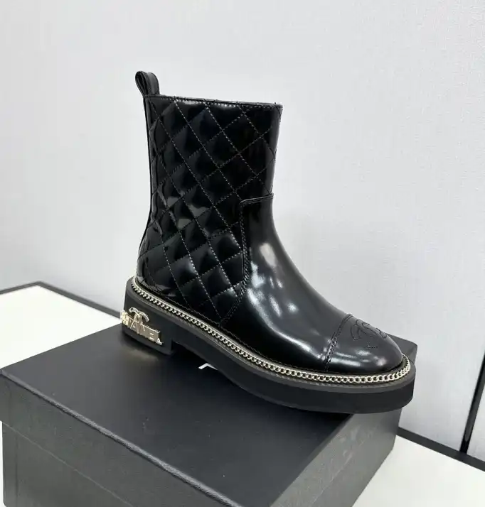 hype Chanel Boots