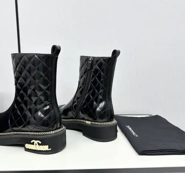 hype Chanel Boots