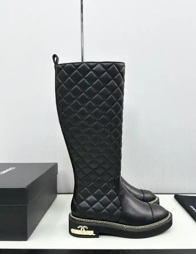 hype Chanel Boots