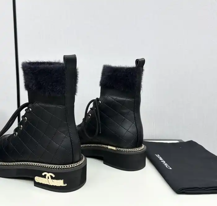 hype Chanel Boots