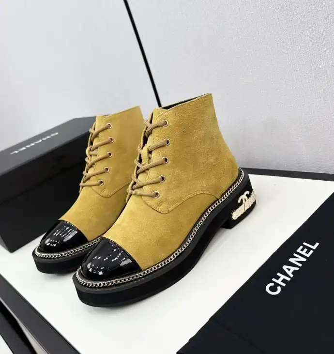 hype Chanel Boots