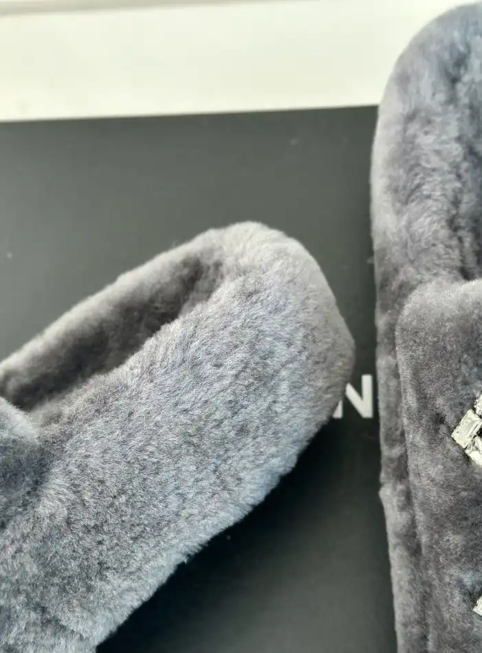 hype Chanel Slippers