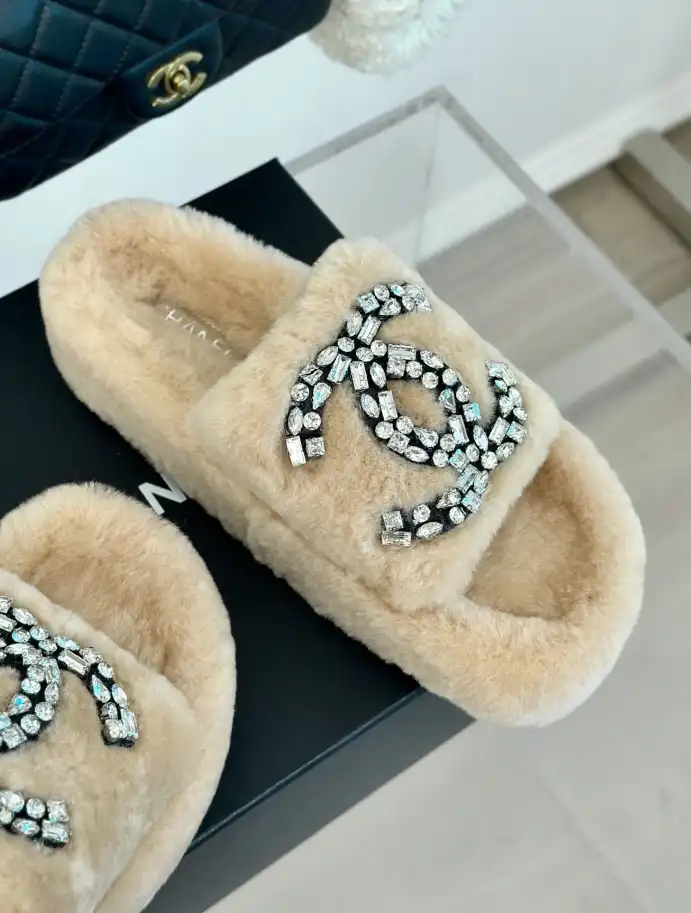 hype Chanel Slippers