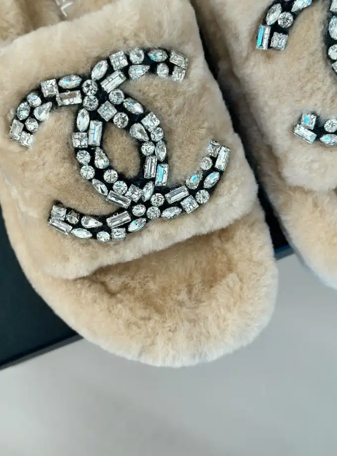 hype Chanel Slippers