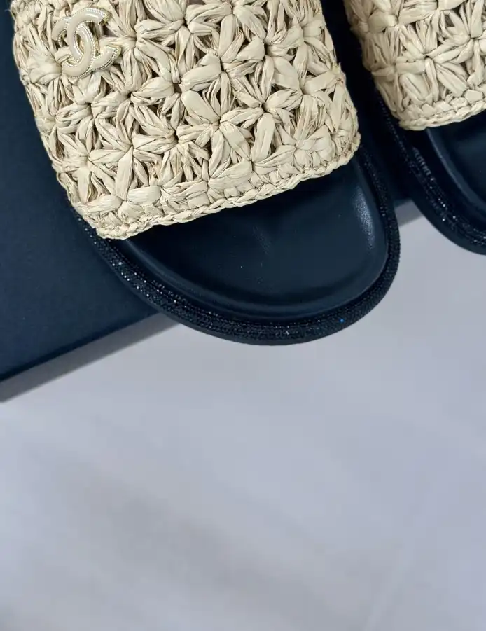 hype Chanel Slippers