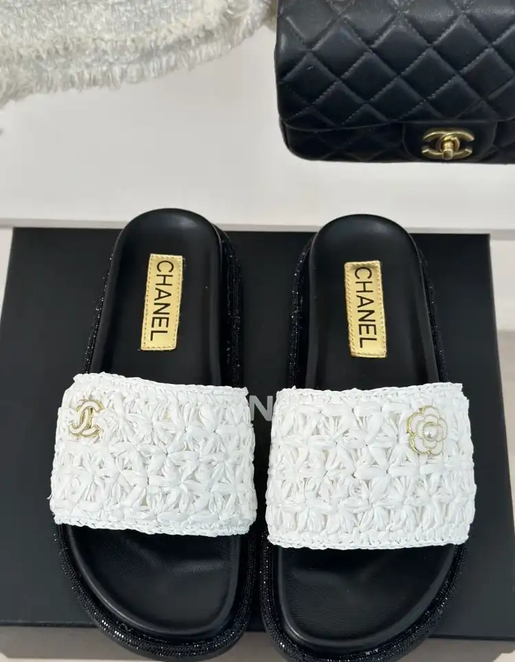 hype Chanel Slippers