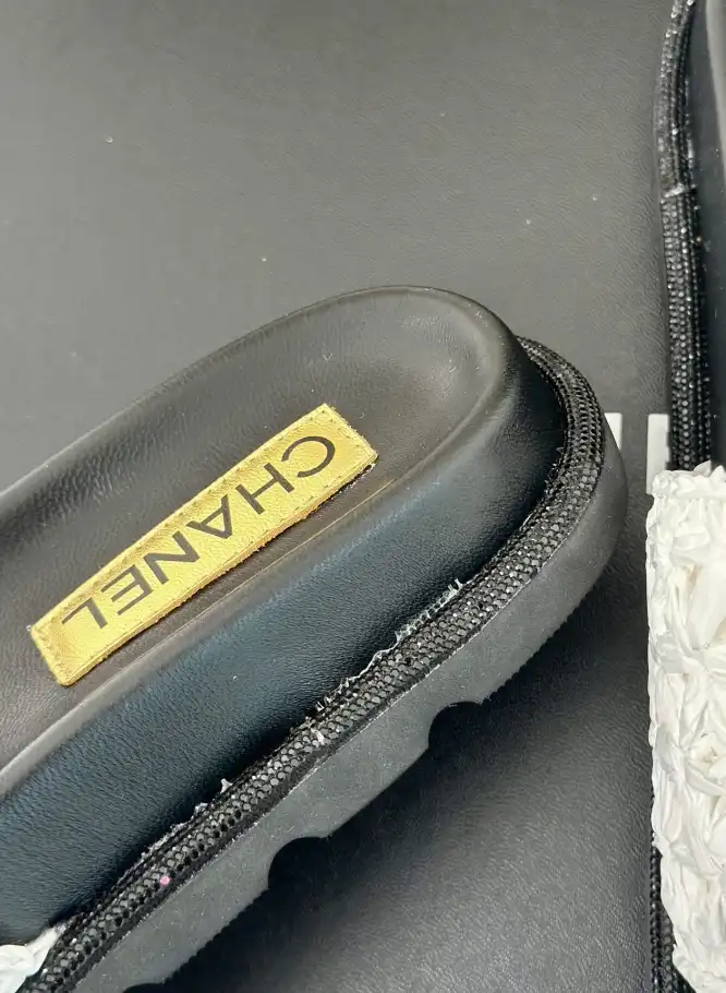 hype Chanel Slippers