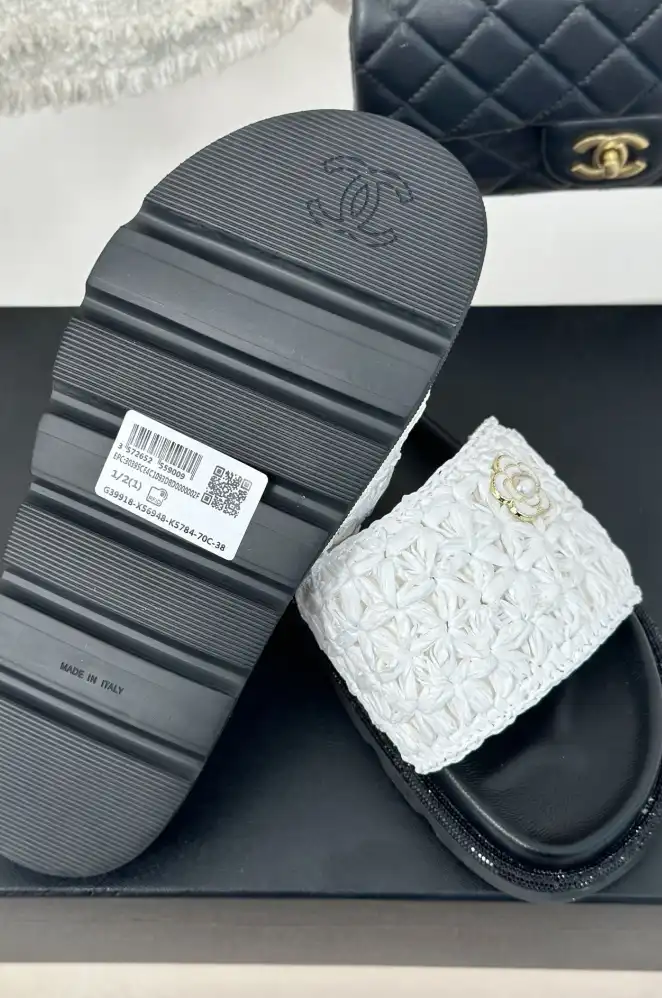 hype Chanel Slippers