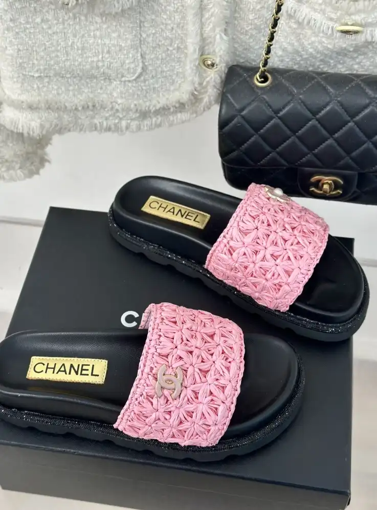 hype Chanel Slippers