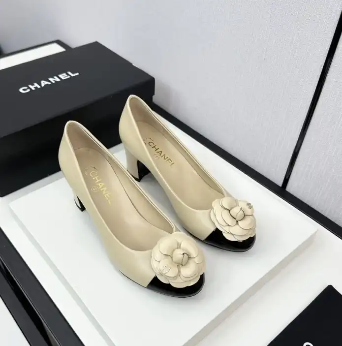 hype Chanel High Heels