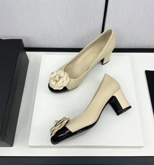 hype Chanel High Heels