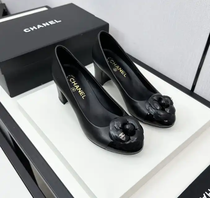 hype Chanel High Heels