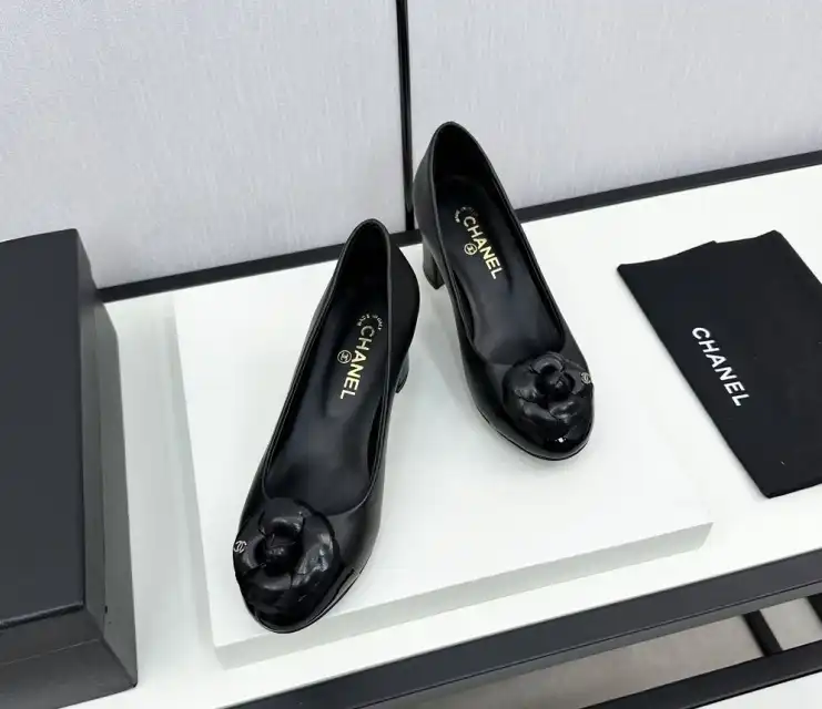 hype Chanel High Heels