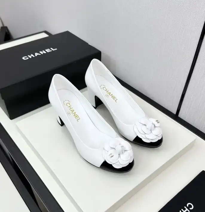 hype Chanel High Heels