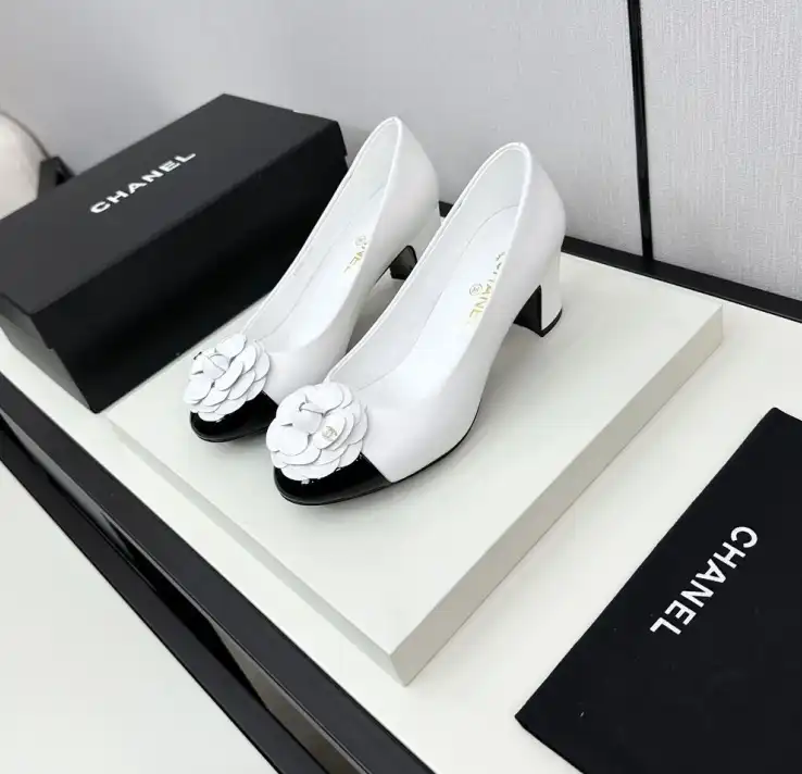 hype Chanel High Heels