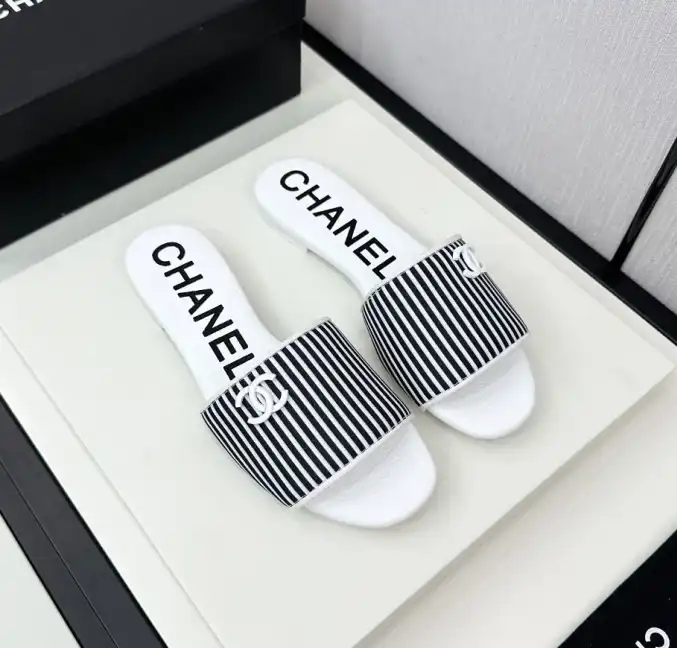 hype Chanel Slippers