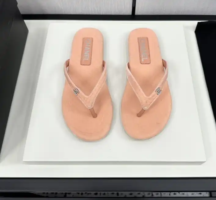 hype Chanel Slippers