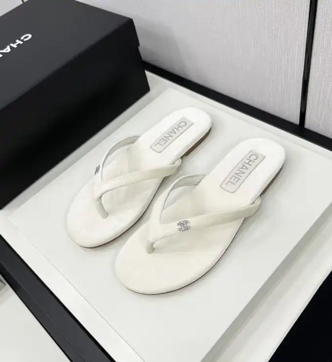 hype Chanel Slippers