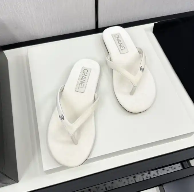 hype Chanel Slippers