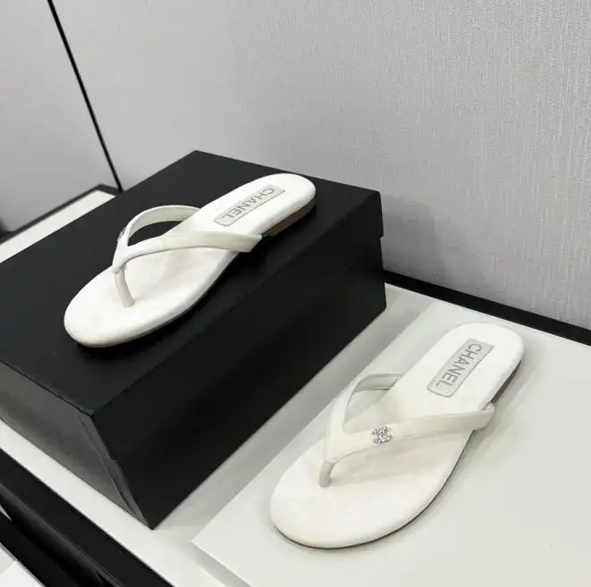 hype Chanel Slippers