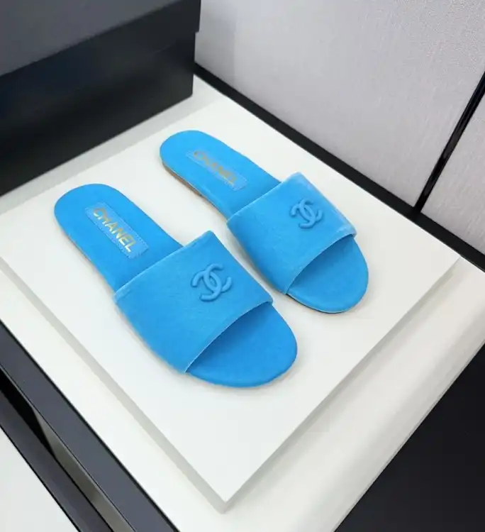 hype Chanel Slippers