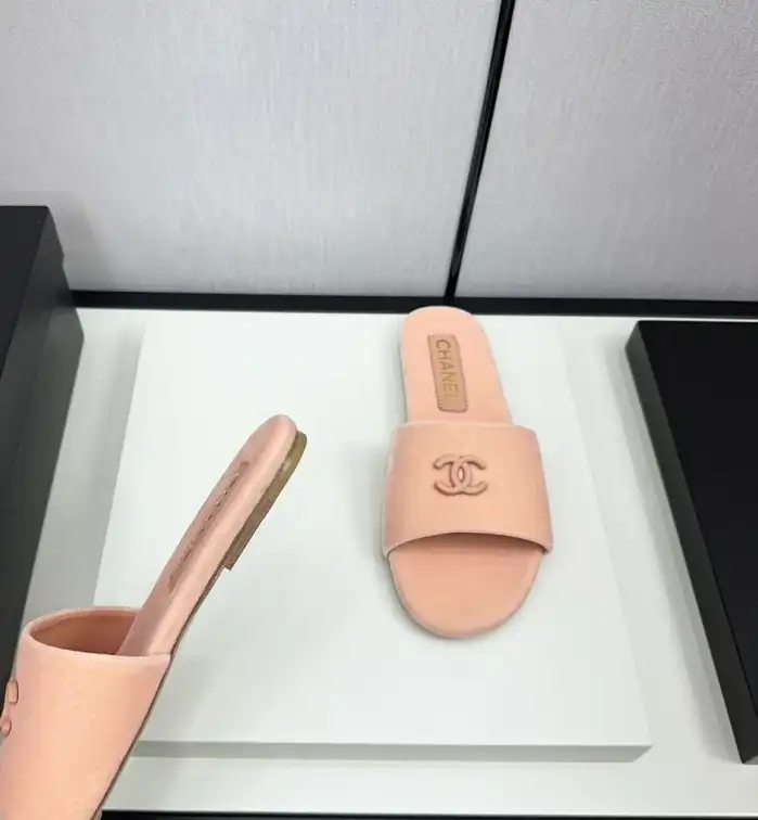 hype Chanel Slippers